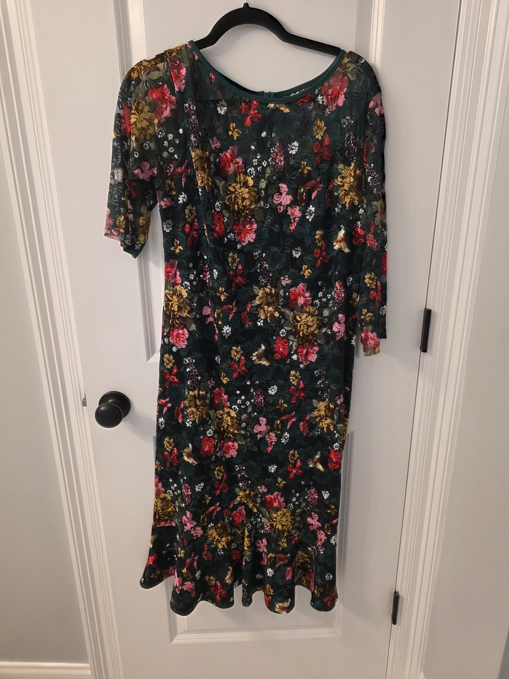 Floral Dark Green Midi Dress with Ruffle Hem